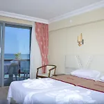 Hotel Oge 2000