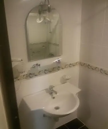 Hotell Oge 2000