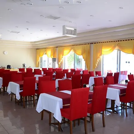 Oge 2000 Hotel 3*